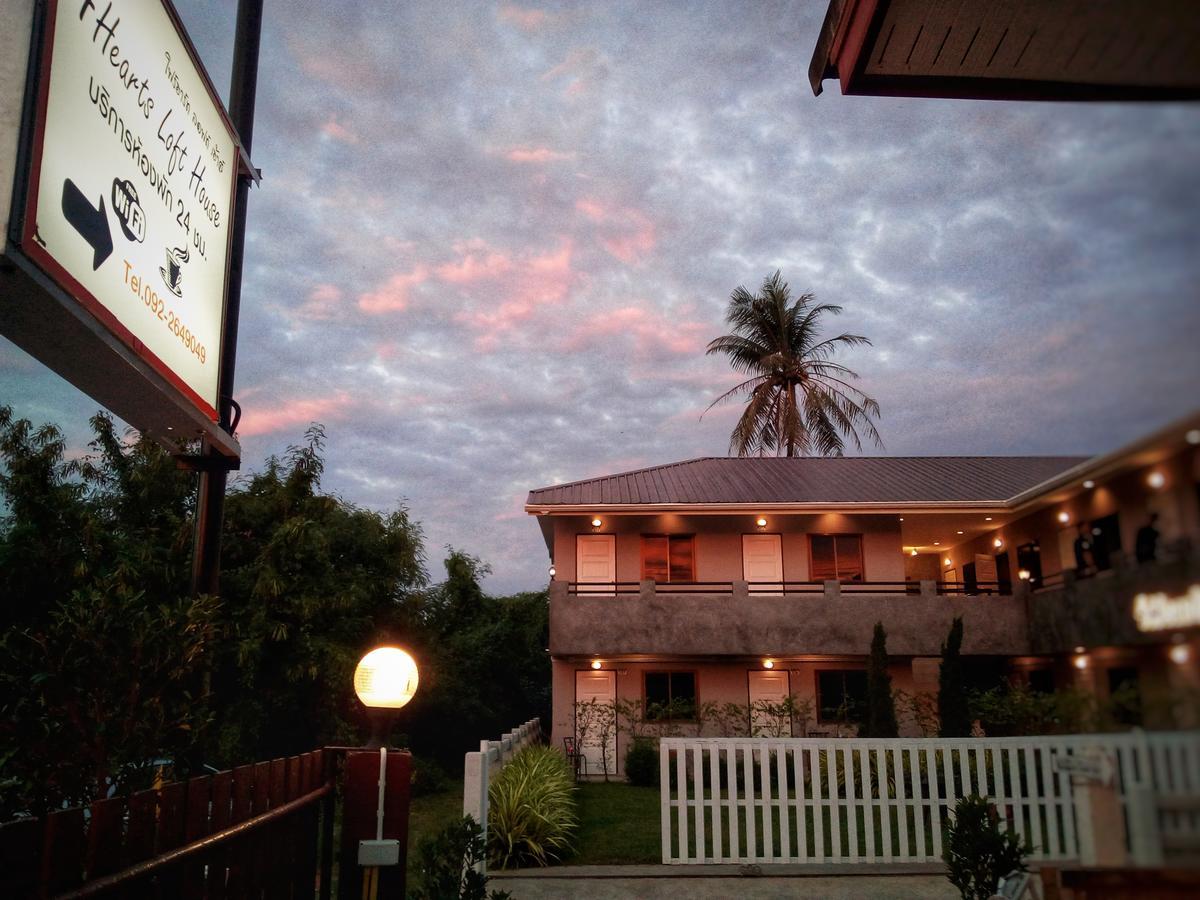 4Hearts Loft House Surat Thani Exterior foto